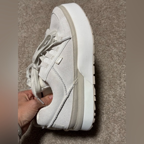 Ugg Goldencush Sneaker - Picture 2 of 7